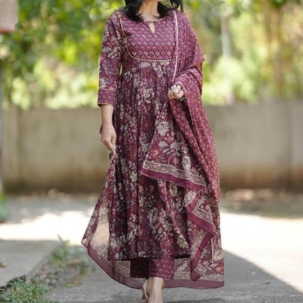 Women Anarkali Kurta and Pant Set With Dupatta